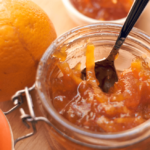 Lee más sobre el artículo 5 formas distintas de preparar mermelada de naranja